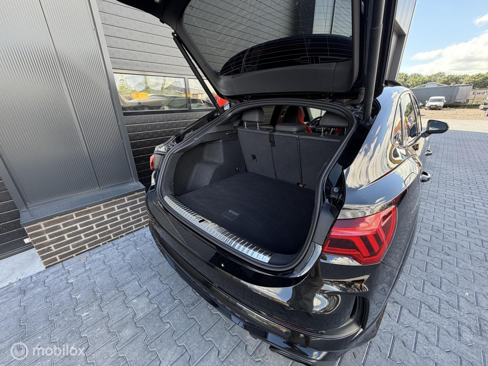 Foto van Audi Q3 Sportback