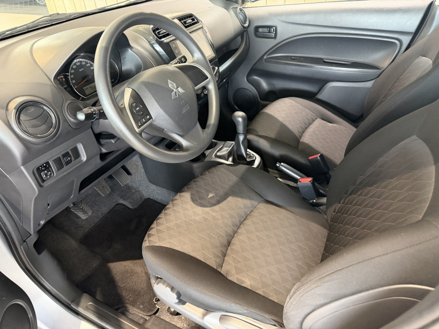 Foto van Mitsubishi Mitsubishi Space Star
