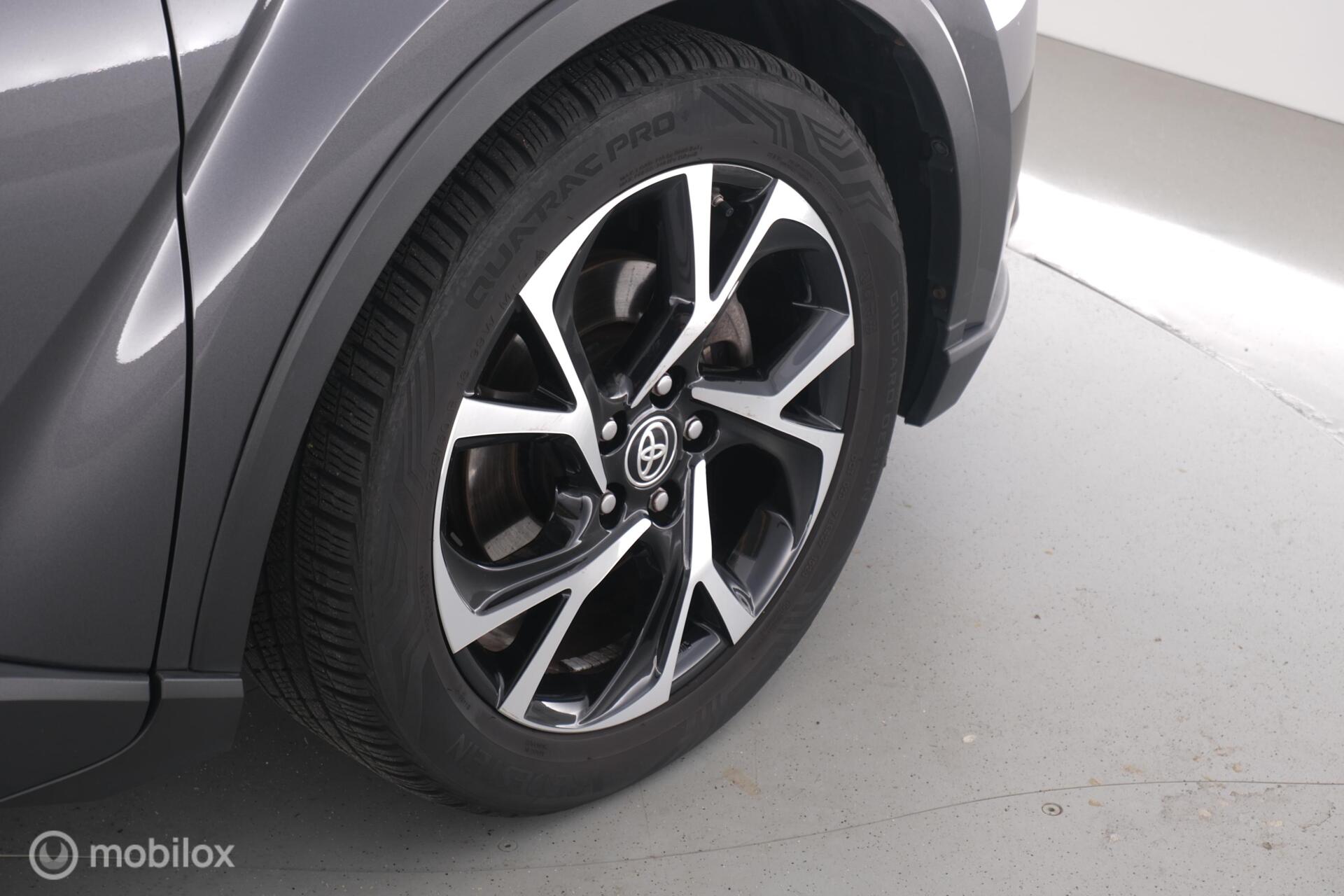 Foto van Toyota Toyota C-hr