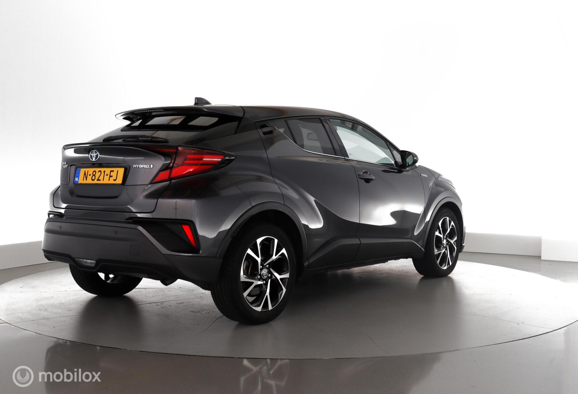 Foto van Toyota Toyota C-hr