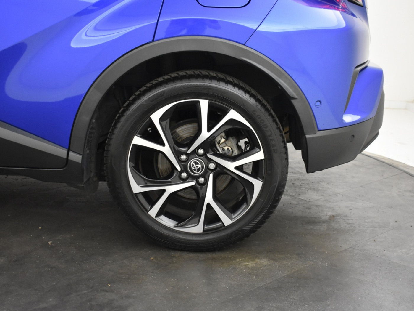 Foto van Toyota Toyota C-hr