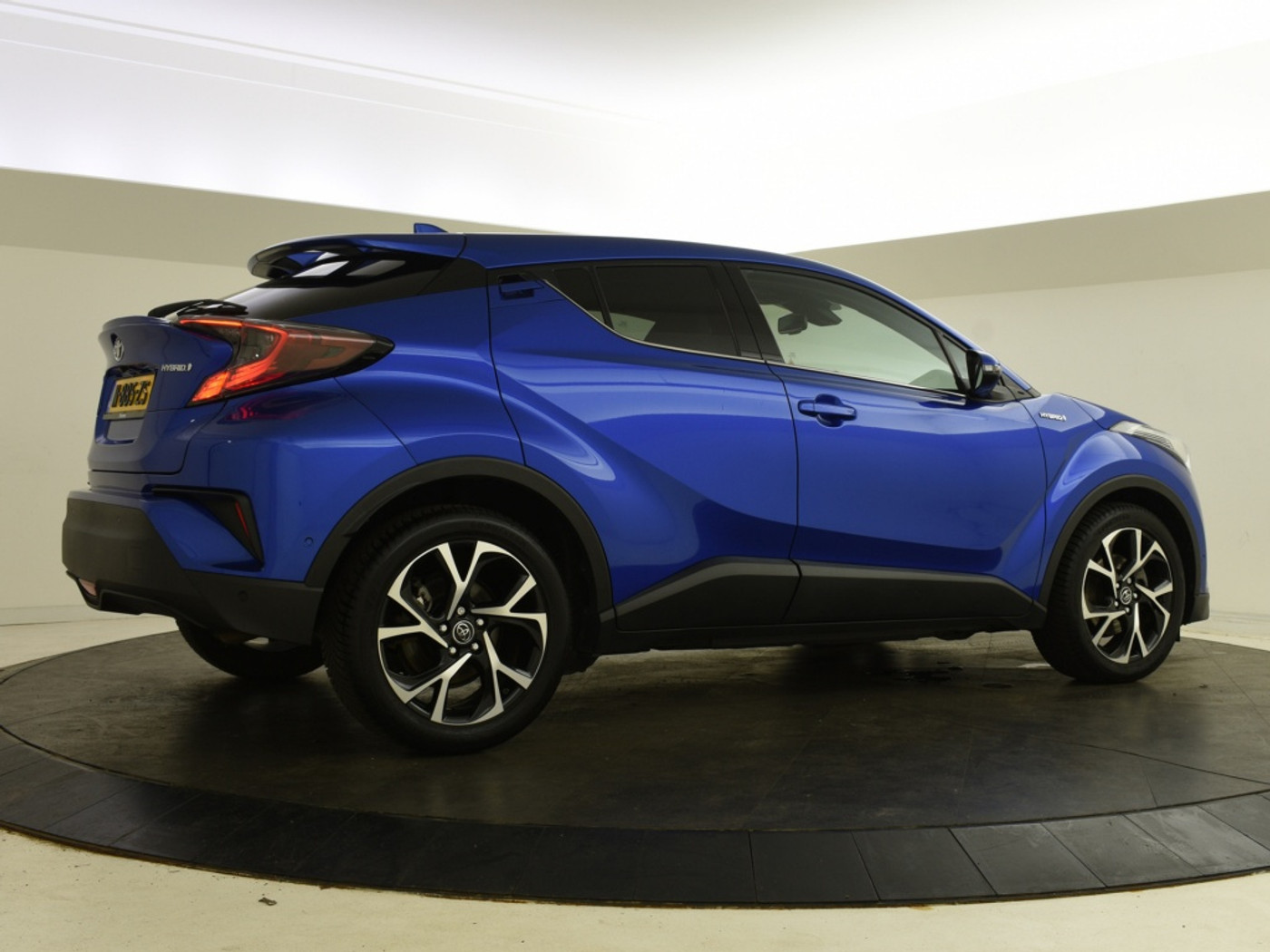 Foto van Toyota Toyota C-hr