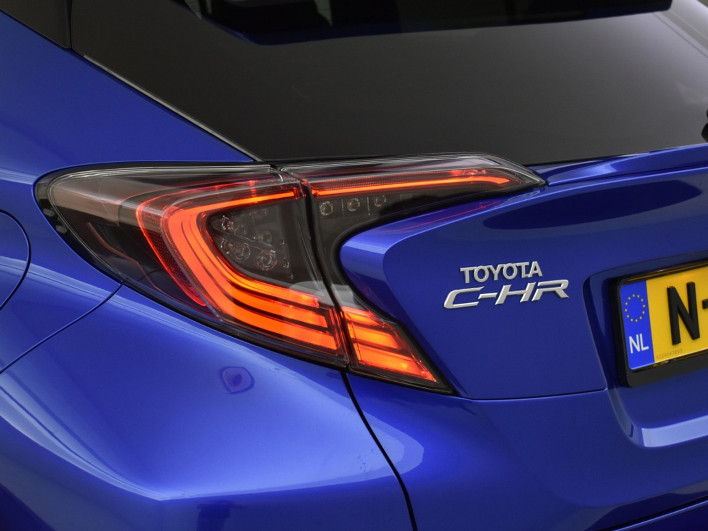 Foto van Toyota Toyota C-hr