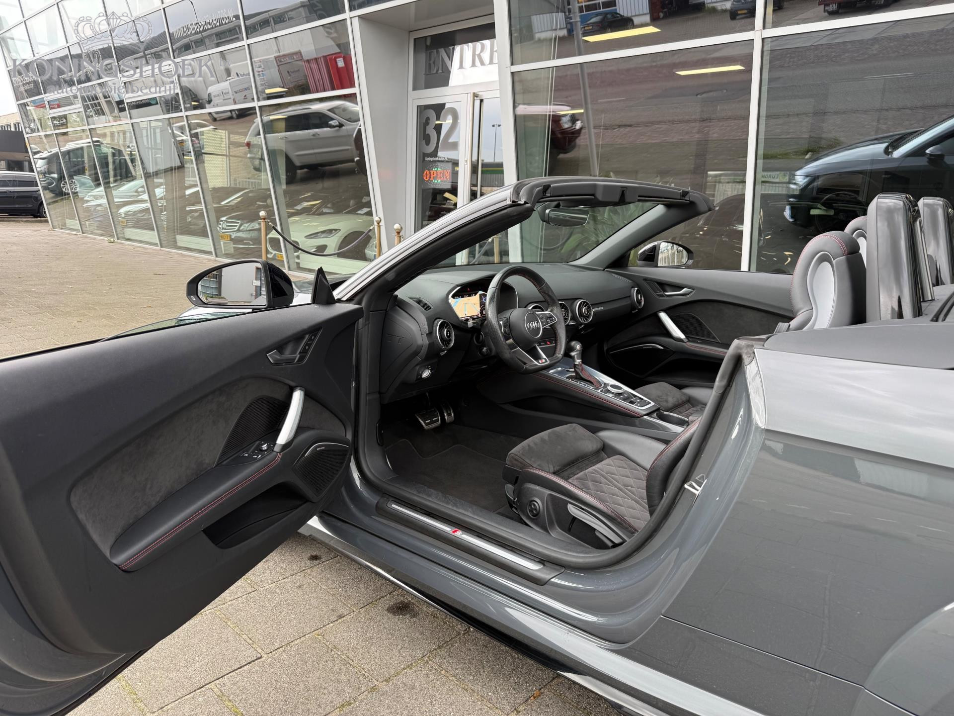 Foto van Audi TT Roadster