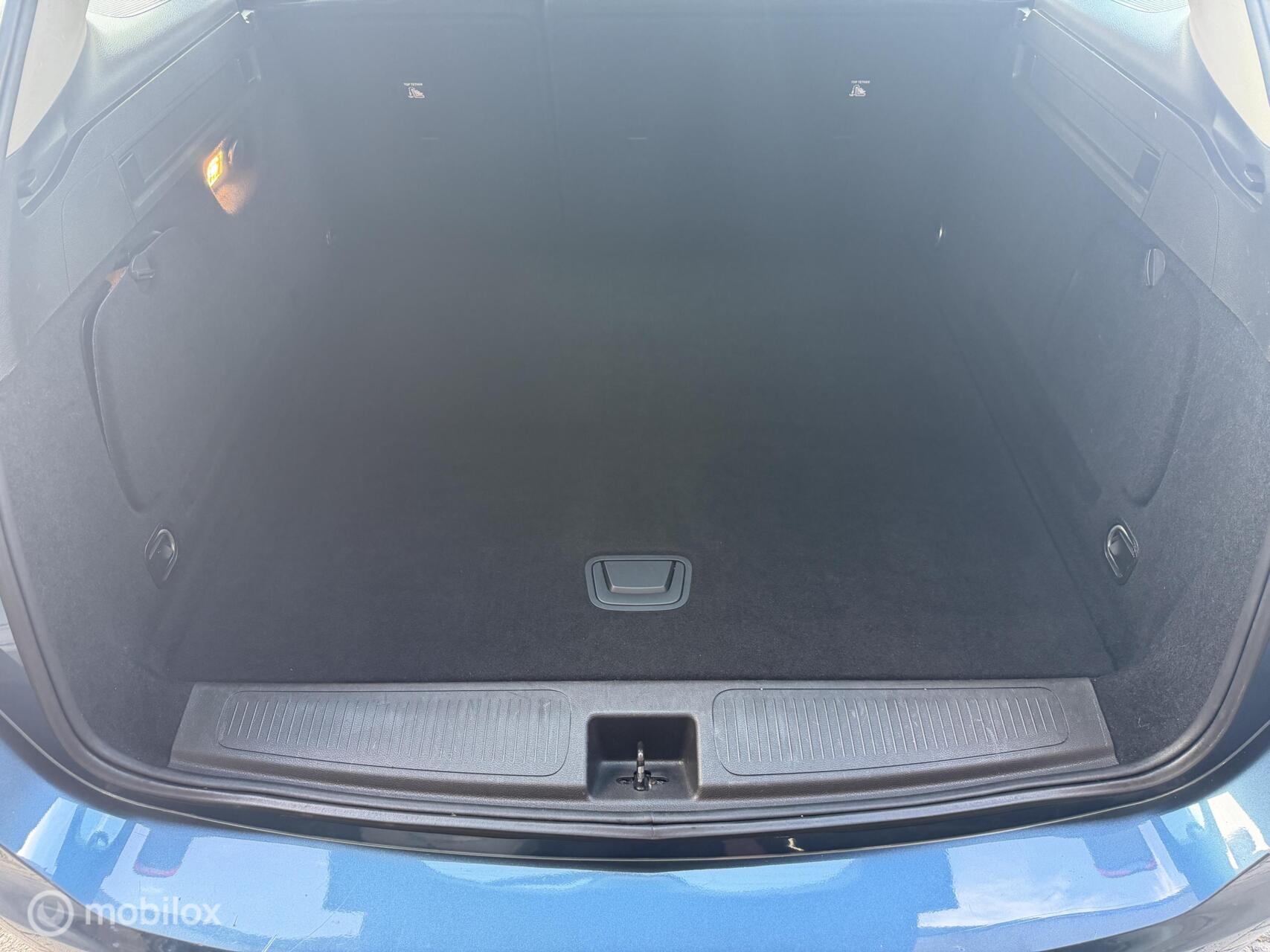 Foto van Opel Astra Sports Tourer