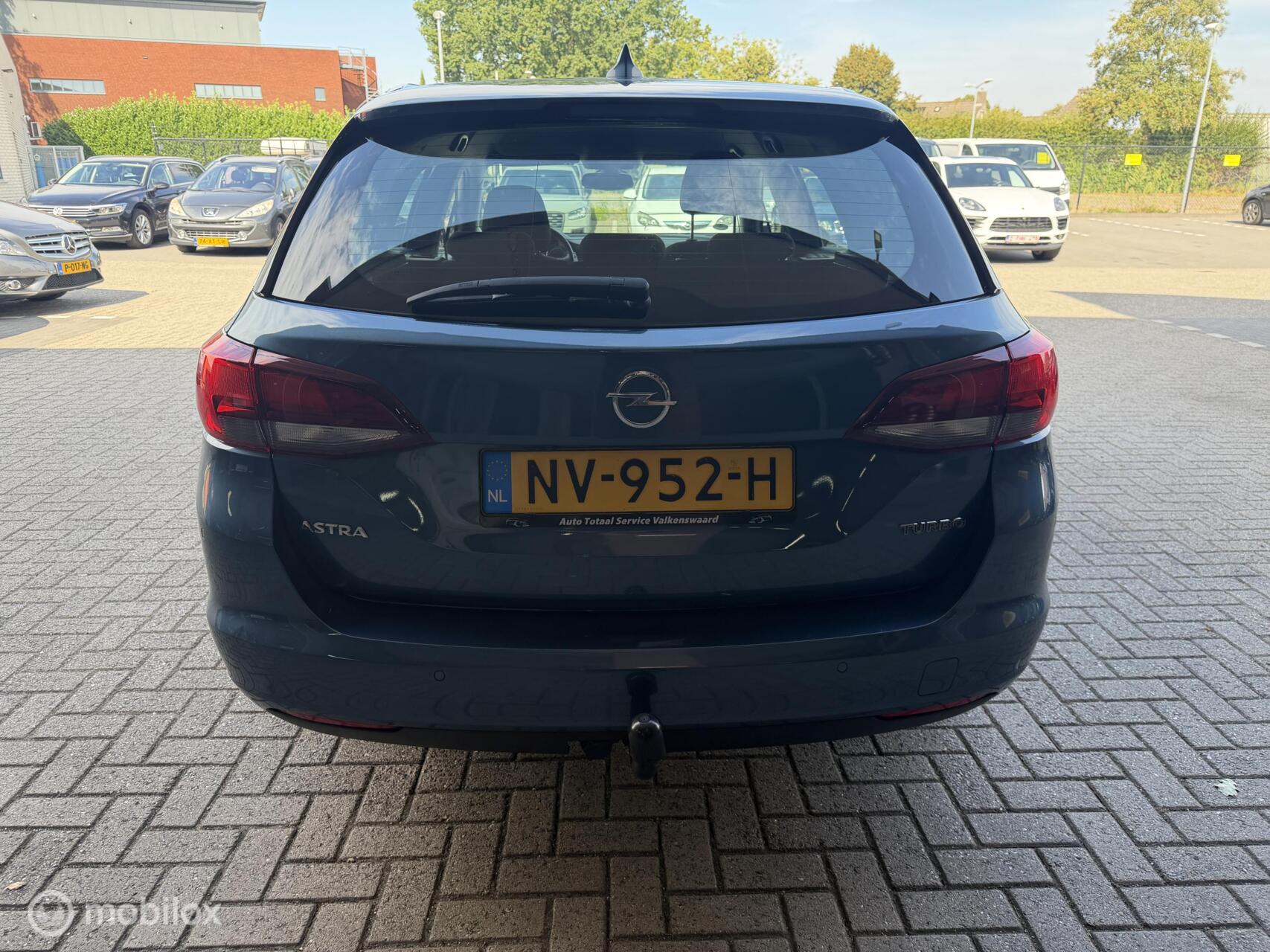 Foto van Opel Astra Sports Tourer