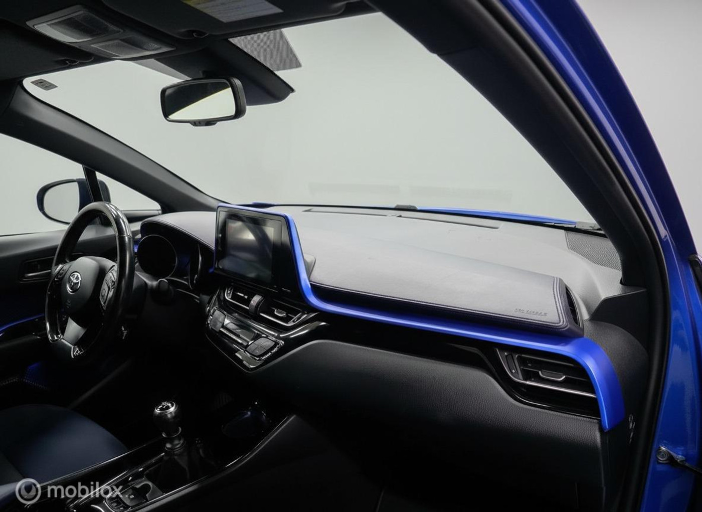 Foto van Toyota Toyota C-hr