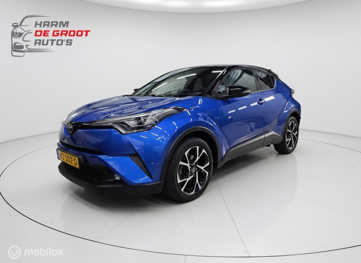 Toyota Toyota C-hr 1.2 Bi-Tone Plus/Camera/PDC/ACC/JBL/Trekhaak/Nap 2017 - voorkant