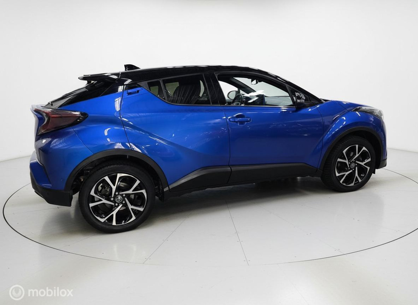 Foto van Toyota Toyota C-hr