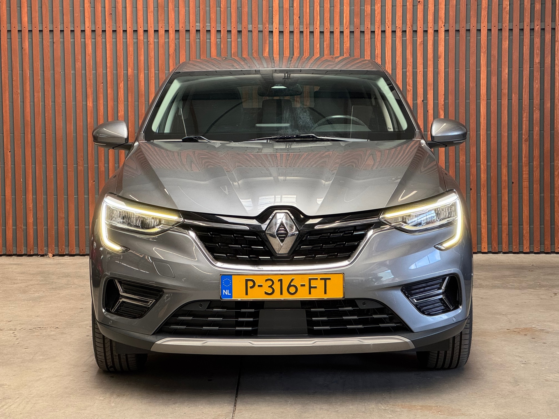 Foto van Renault Arkana E-tech