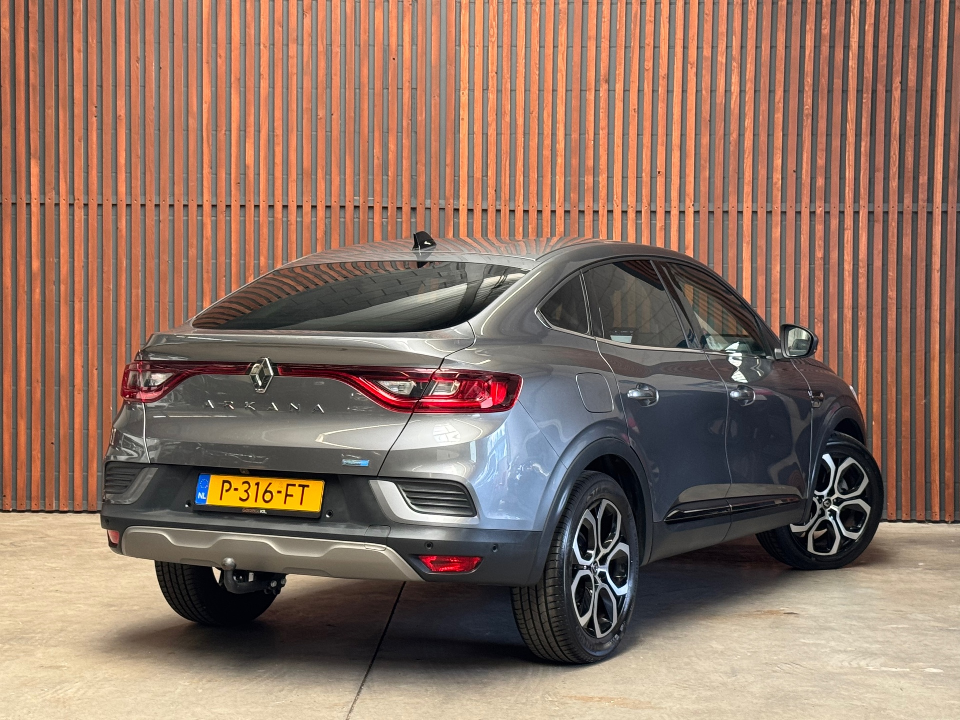 Foto van Renault Arkana E-tech