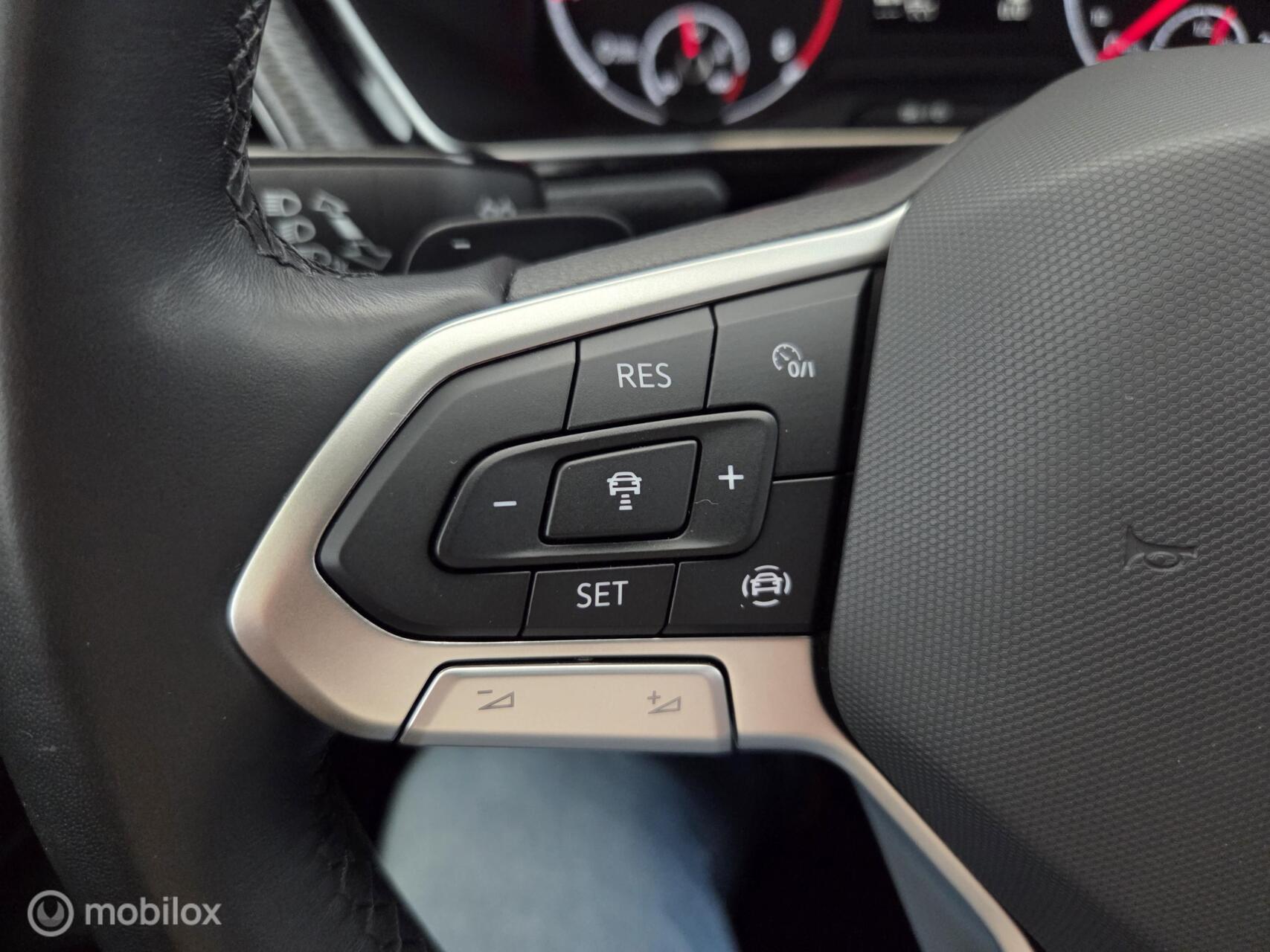 Foto van Volkswagen T-cross