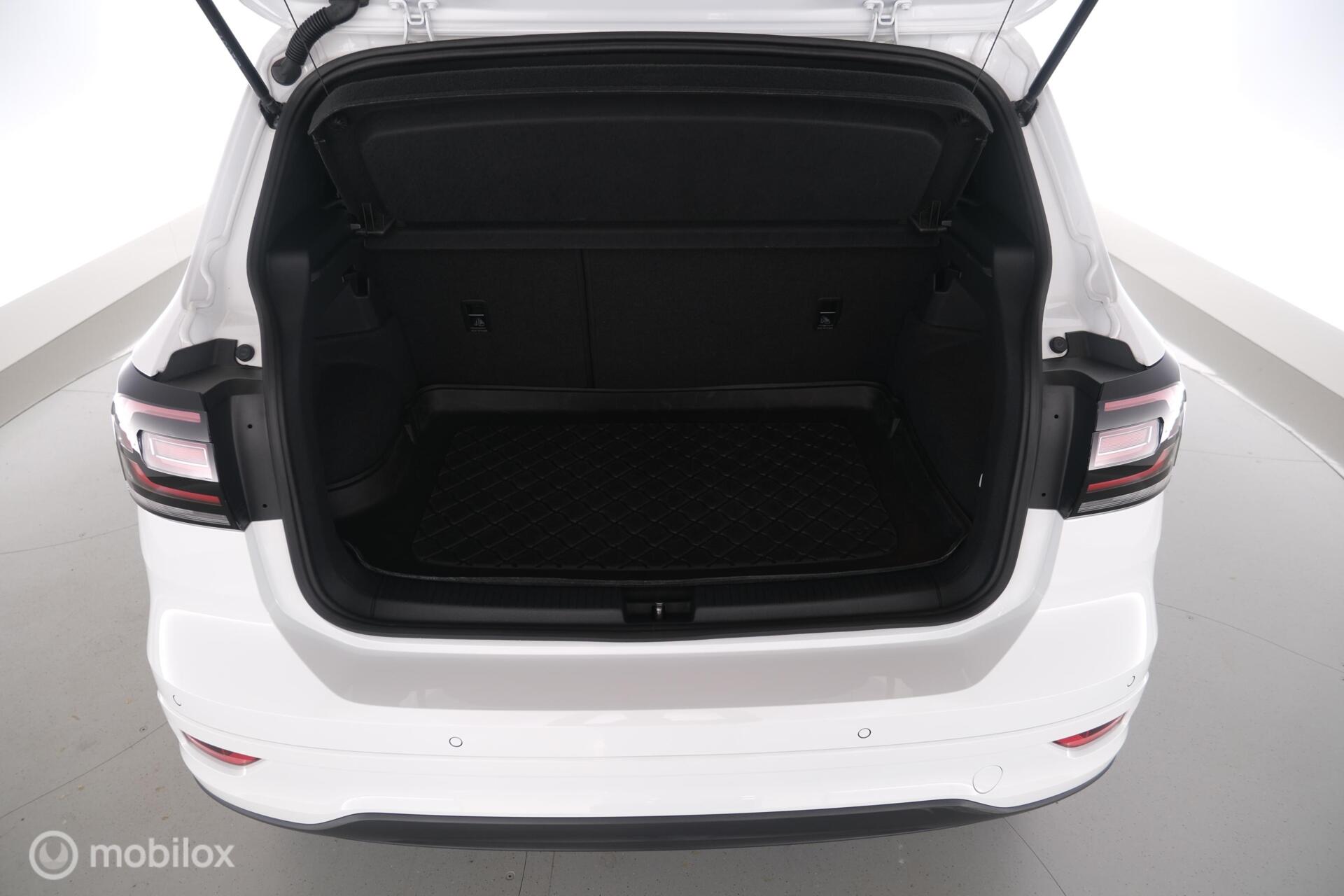 Foto van Volkswagen T-cross