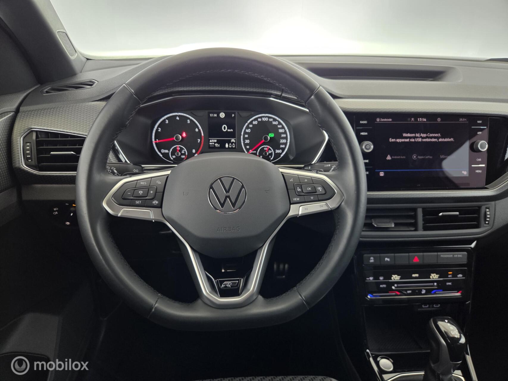 Foto van Volkswagen T-cross