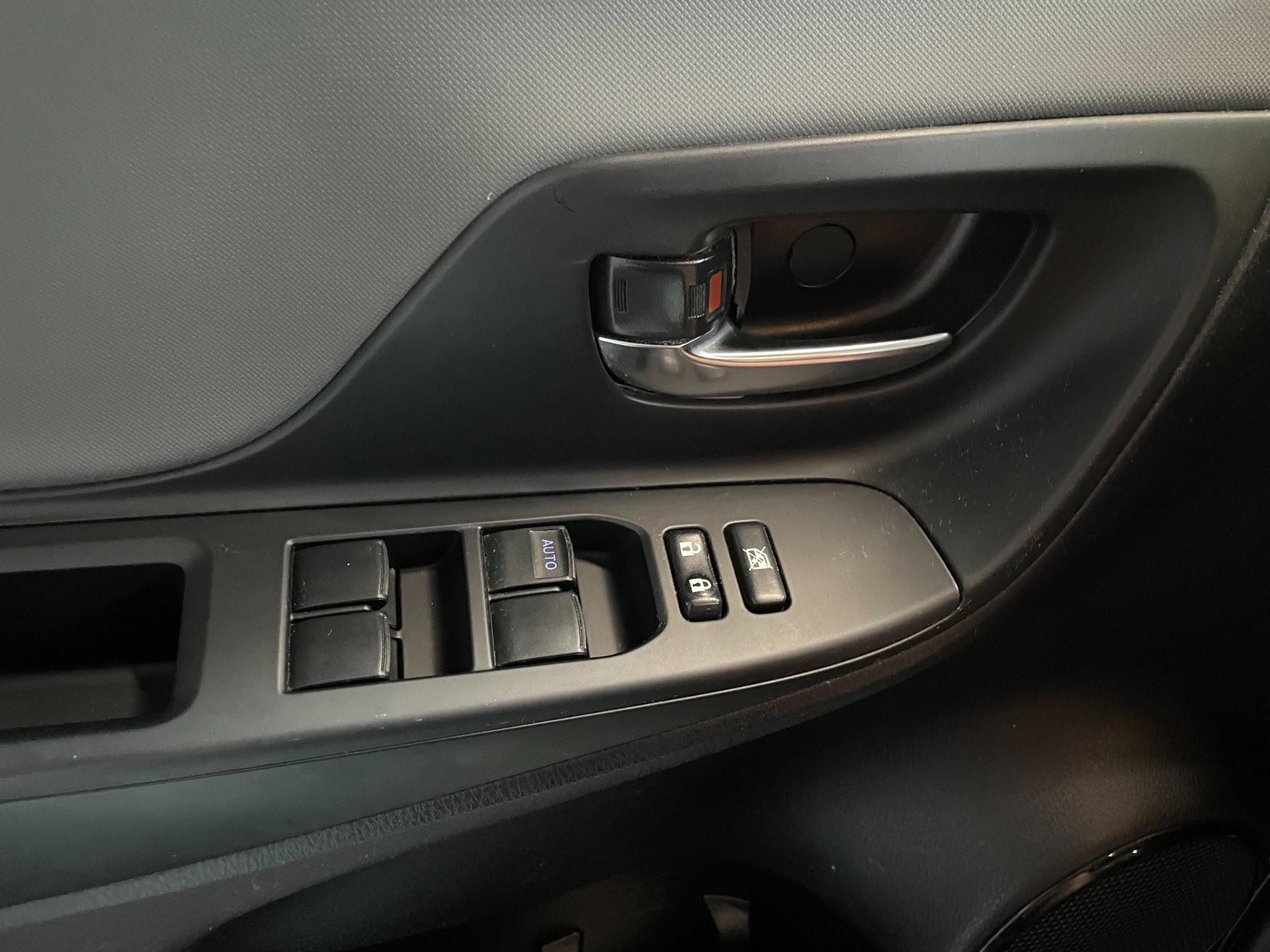 Foto van Toyota Toyota Yaris Hybrid