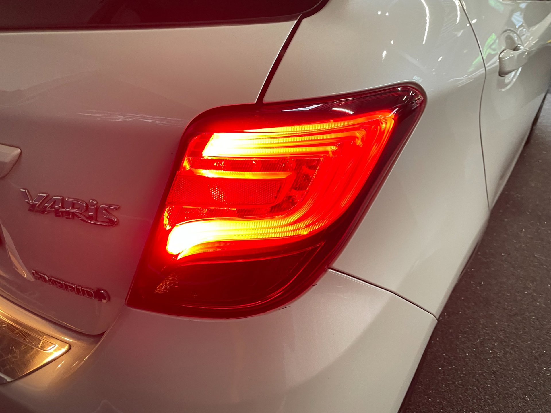Foto van Toyota Toyota Yaris Hybrid