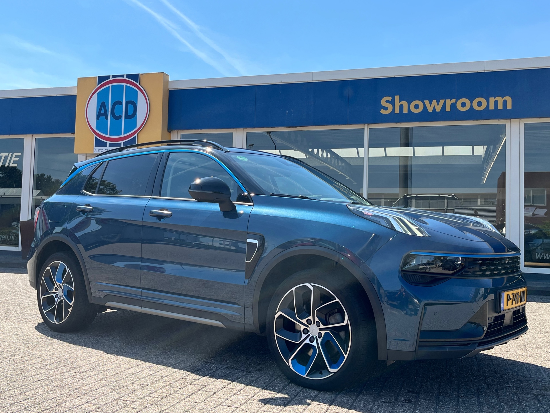 Foto van Lynk&co LYNK & Co 01