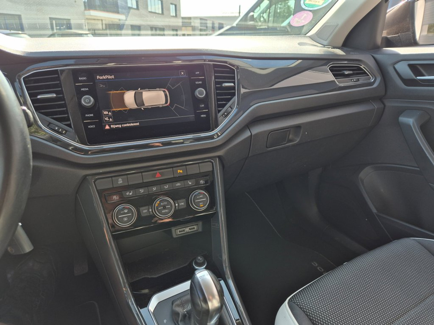 Foto van Volkswagen T-roc