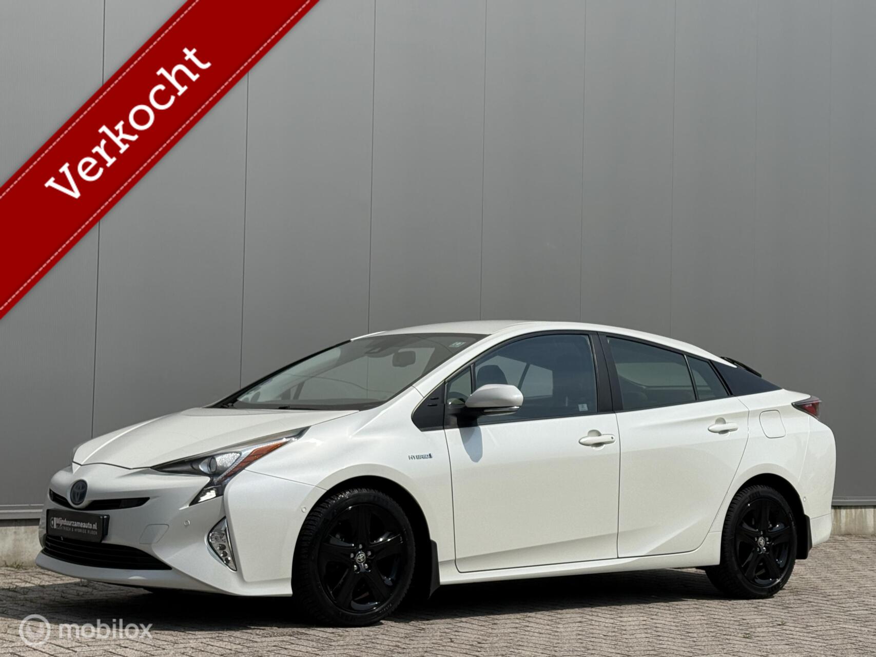 Toyota Toyota Prius 1.8 Executive, JBL, Trekhaak, Leder, Topstaat ! 2017 - voorkant