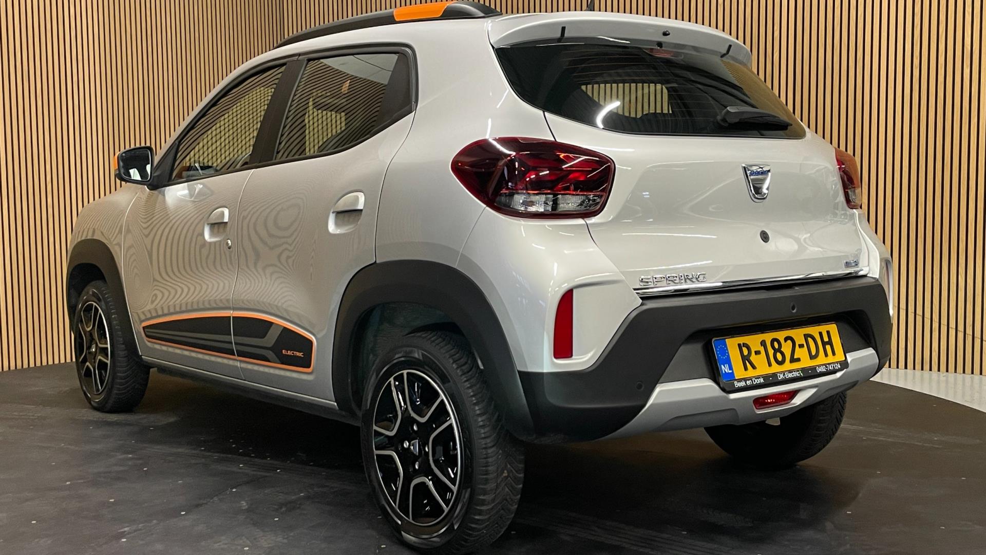 Foto van Dacia Spring
