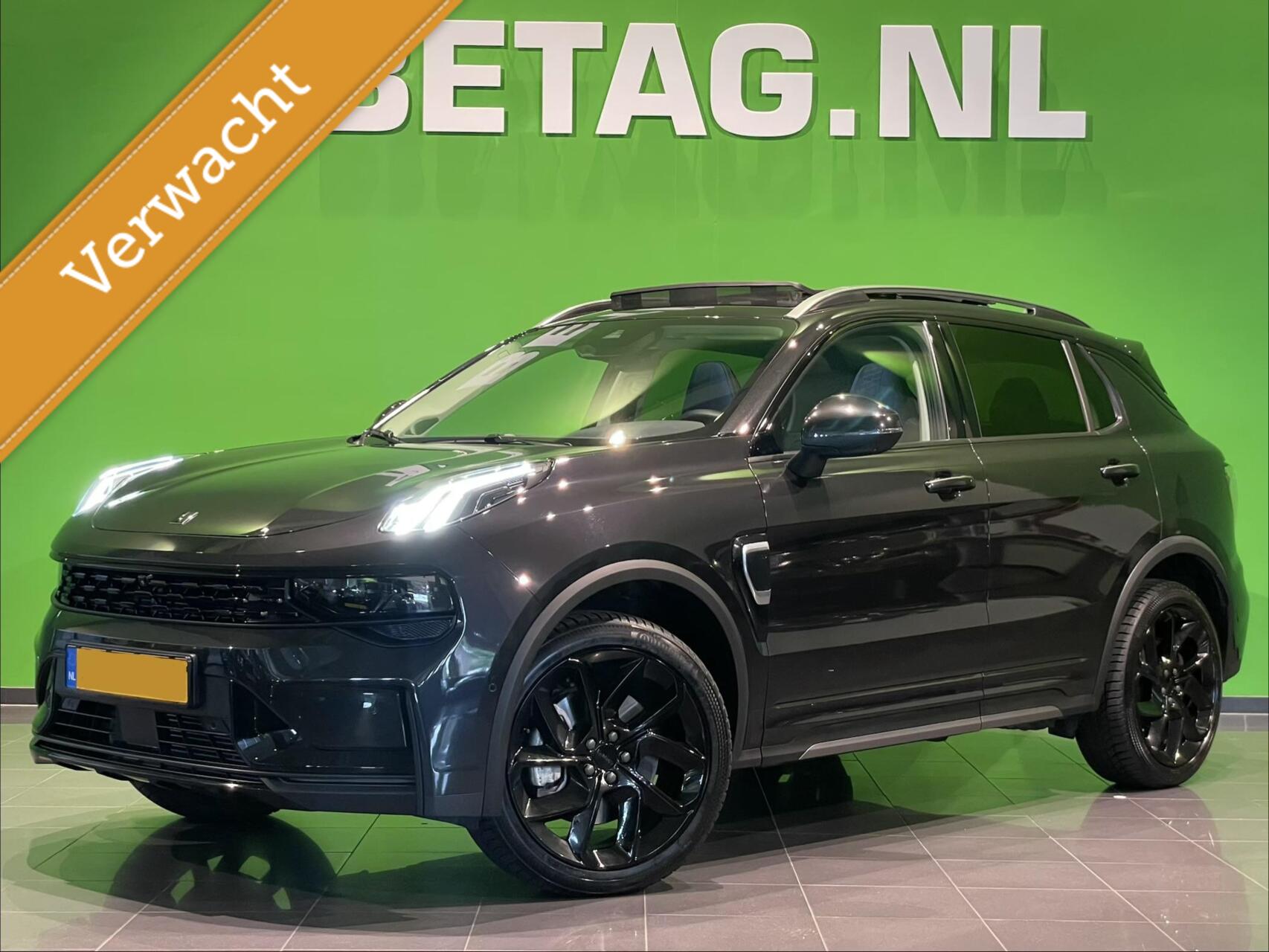 Lynk&co LYNK & Co 01 1.5 | Black on Black | 2022 - voorkant