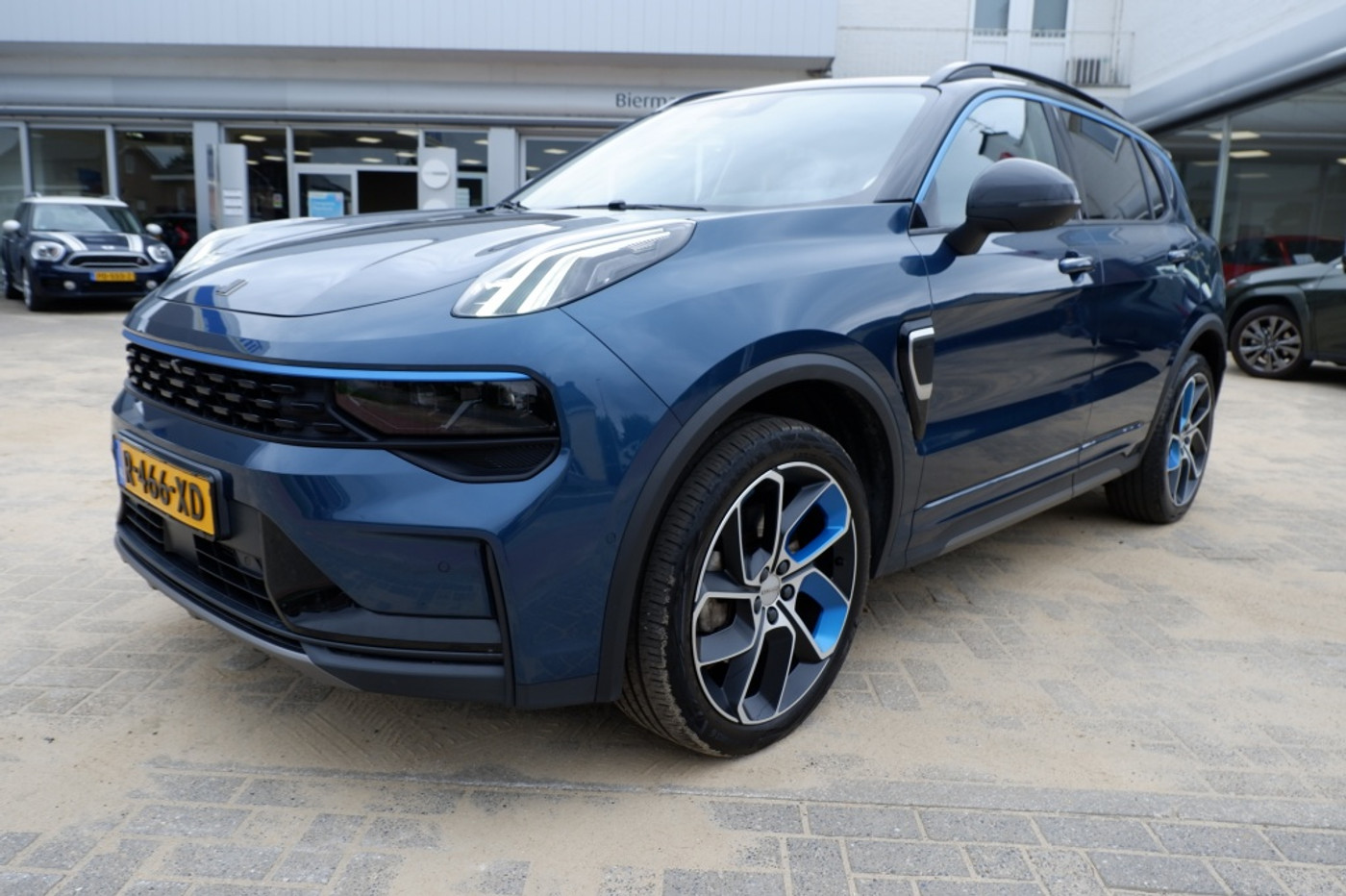 Foto van Lynk&co LYNK & Co 01