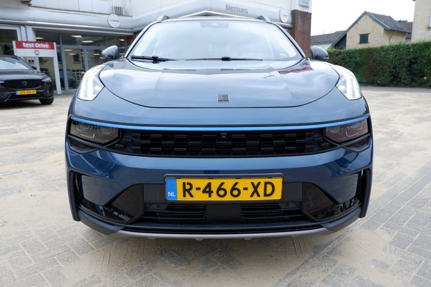 Foto van Lynk&co LYNK & Co 01