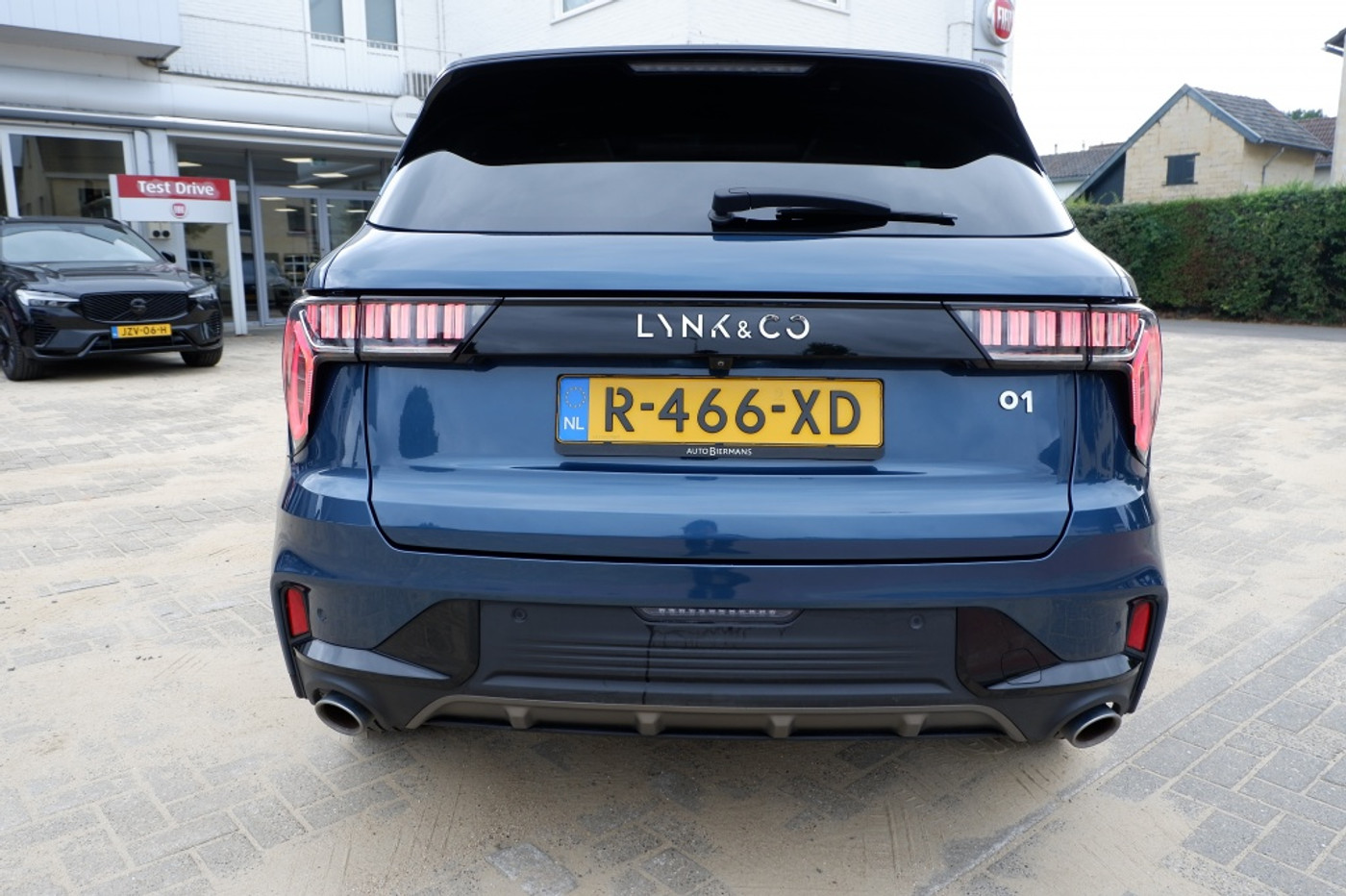 Foto van Lynk&co LYNK & Co 01
