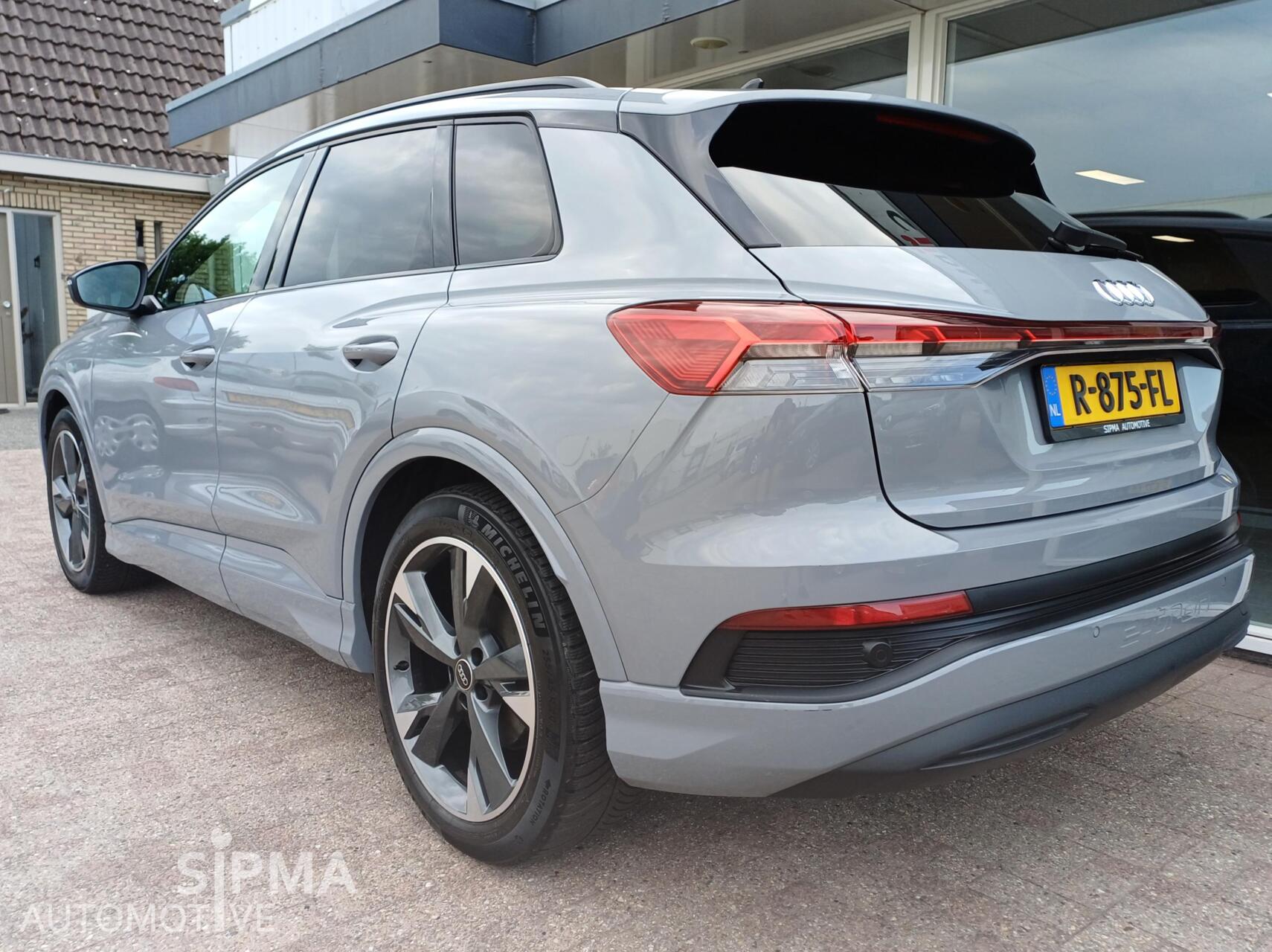 Foto van Audi Q4 35 E-tron