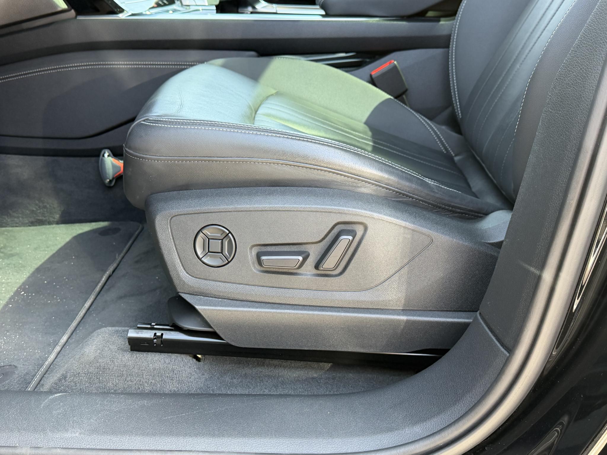 Foto van Audi E-tron