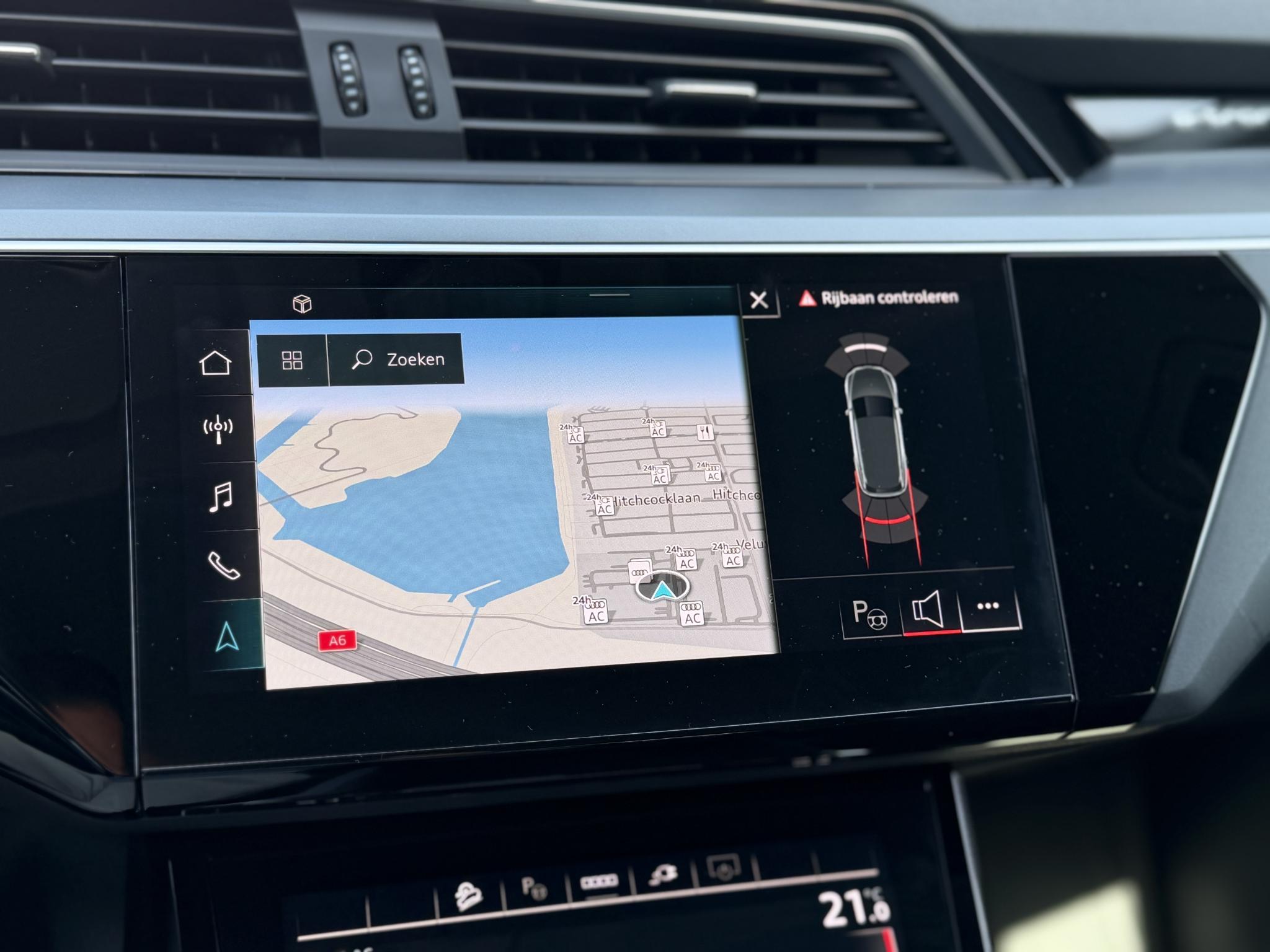 Foto van Audi E-tron