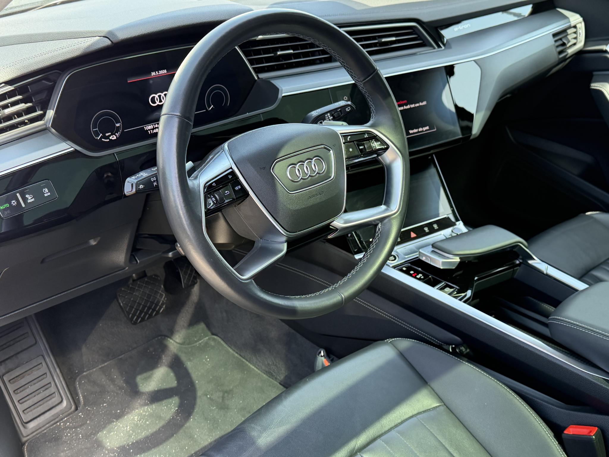 Foto van Audi E-tron