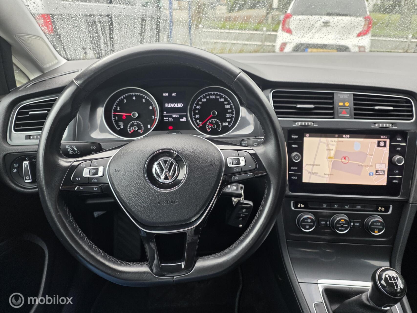 Foto van Volkswagen Golf