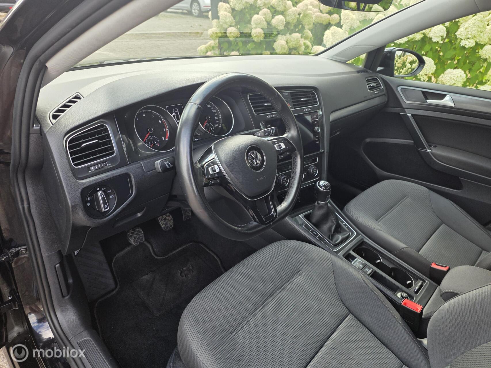 Foto van Volkswagen Golf