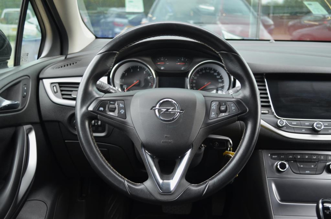 Foto van Opel Astra Sports Tourer