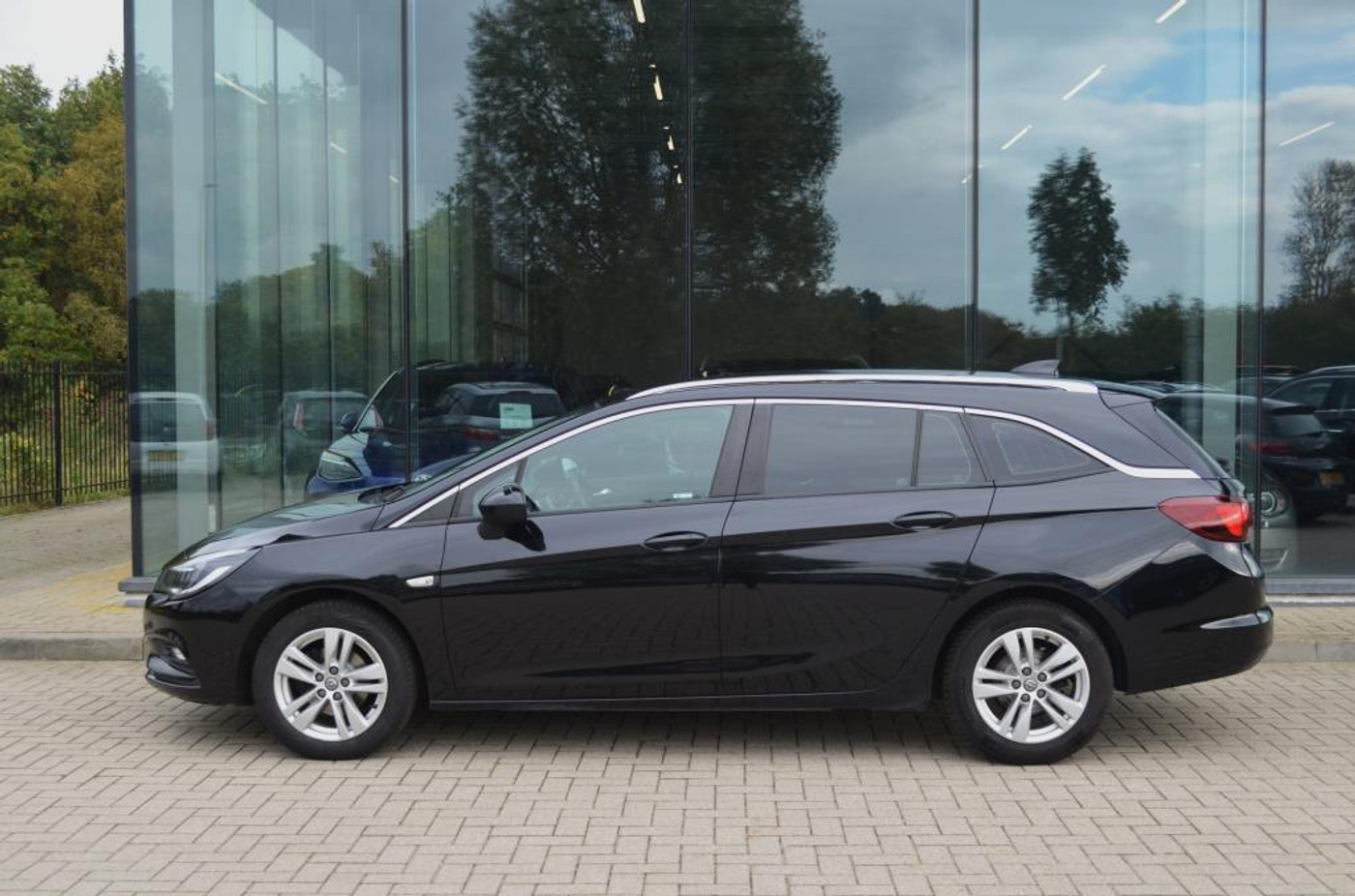 Foto van Opel Astra Sports Tourer