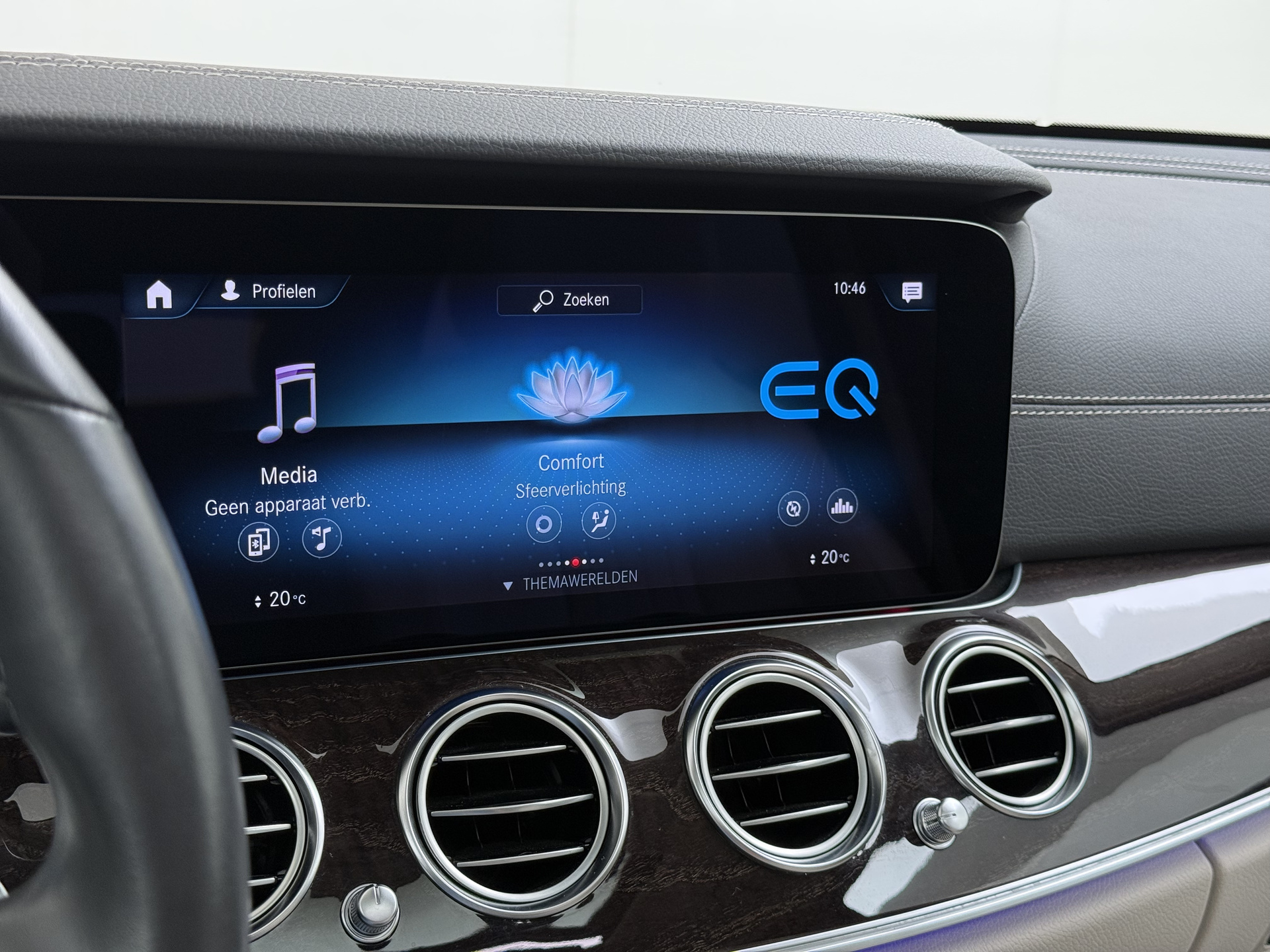 Foto van Mercedes-Benz E 300 E