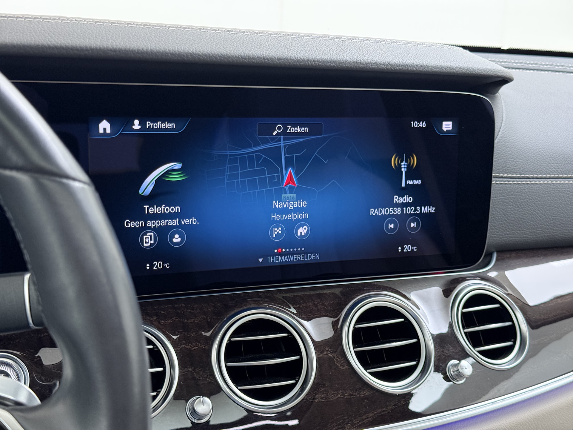 Foto van Mercedes-Benz E 300 E