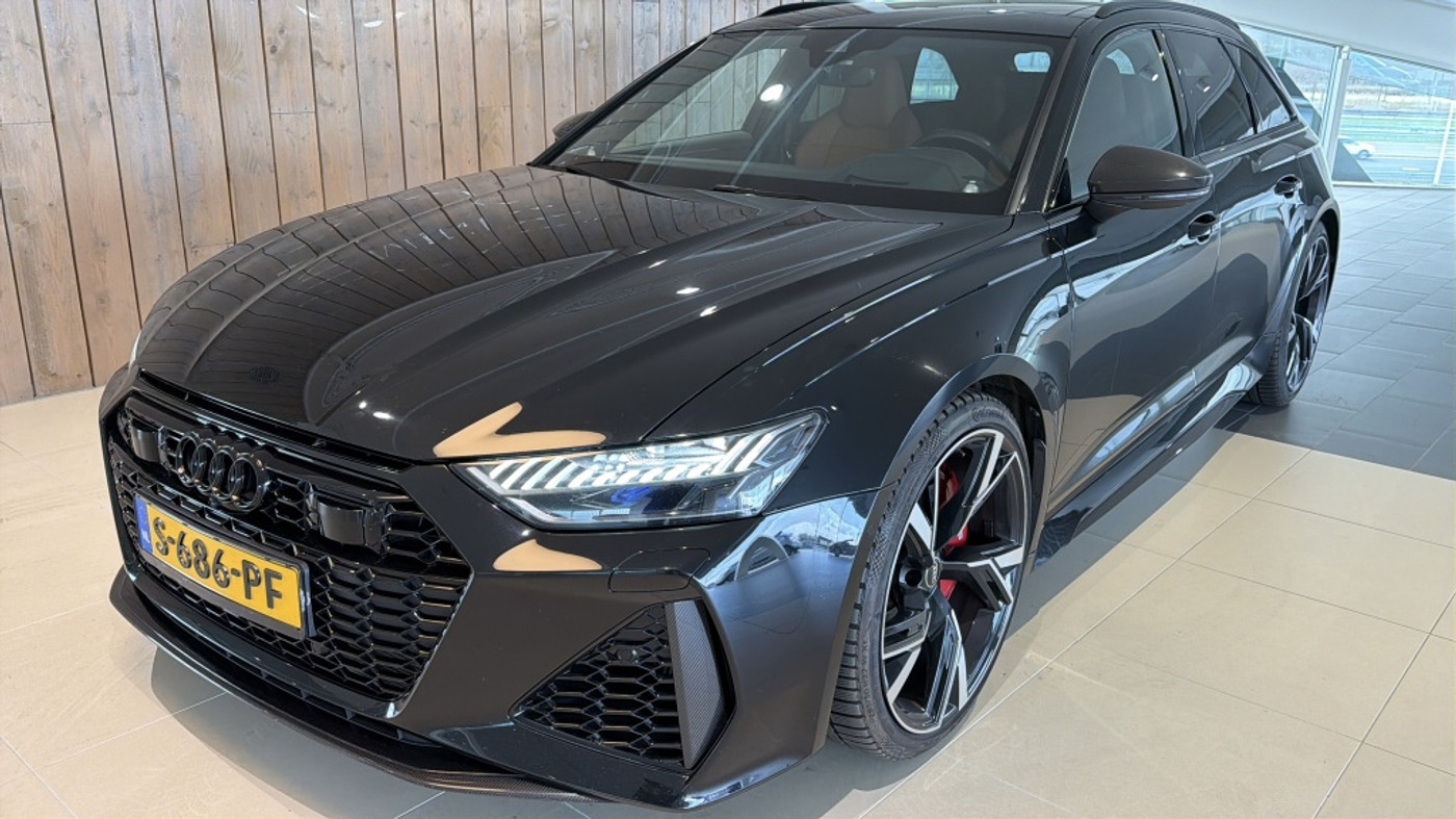 Audi RS 6 Avant 4.0 TFSI Quattro Carbon/Panorama/Head up 2021 - voorkant