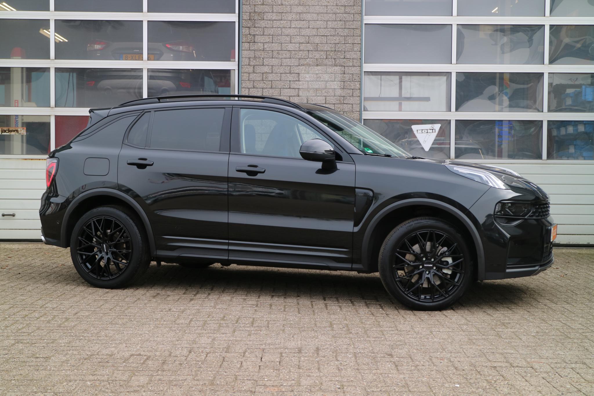 Foto van Lynk&co LYNK & Co 01