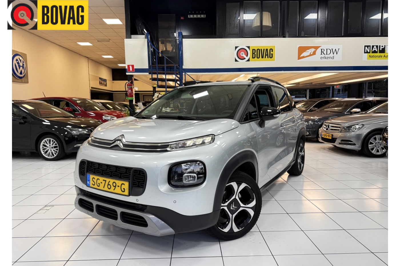 Citroen C3 Aircross 1.2 PT S&S Shine 2018 - voorkant