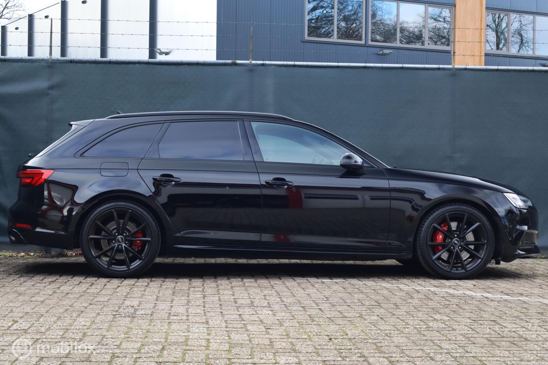 Foto van Audi S4 Avant