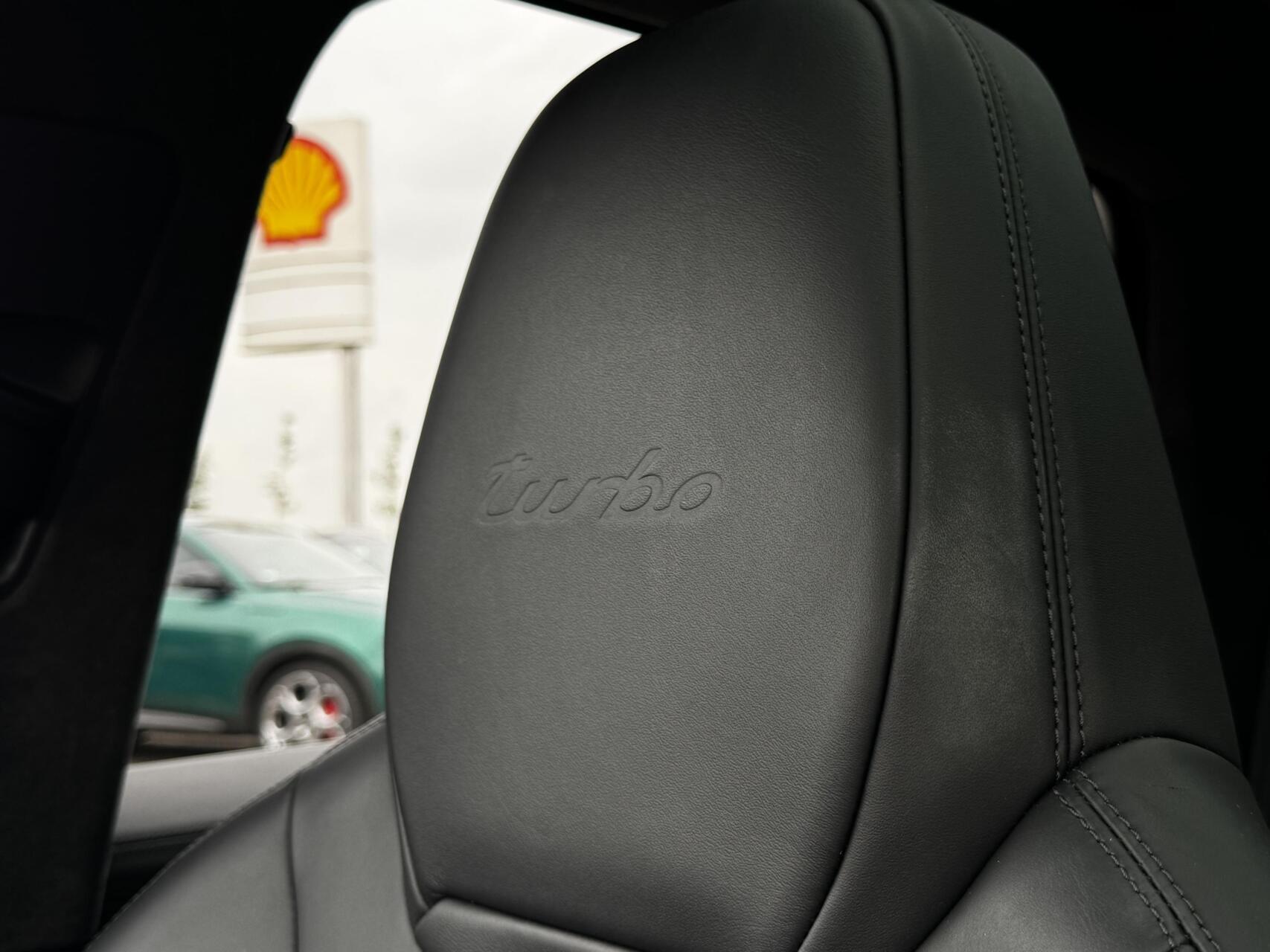 Foto van Porsche Cayenne Turbo