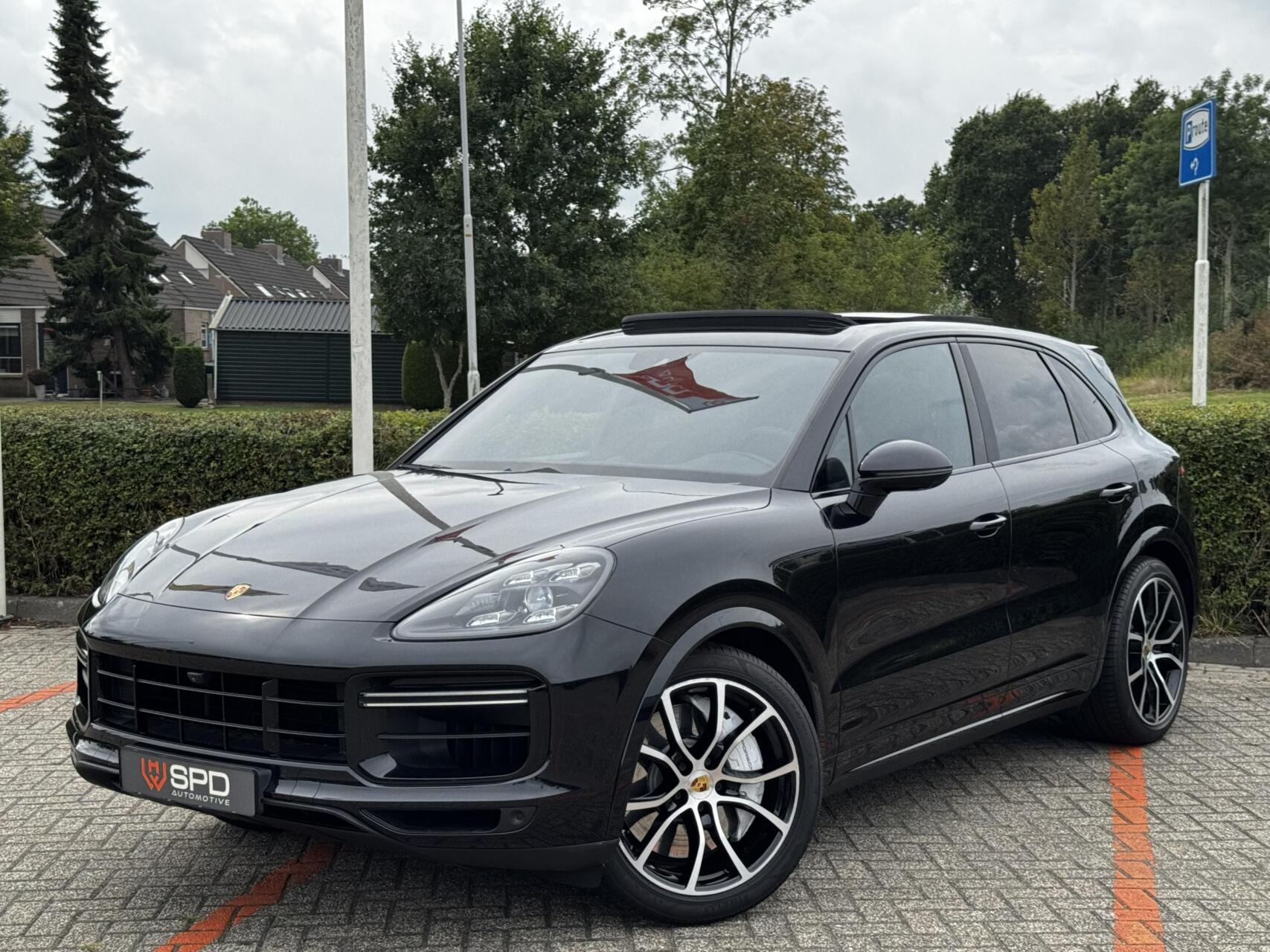 Foto van Porsche Cayenne Turbo