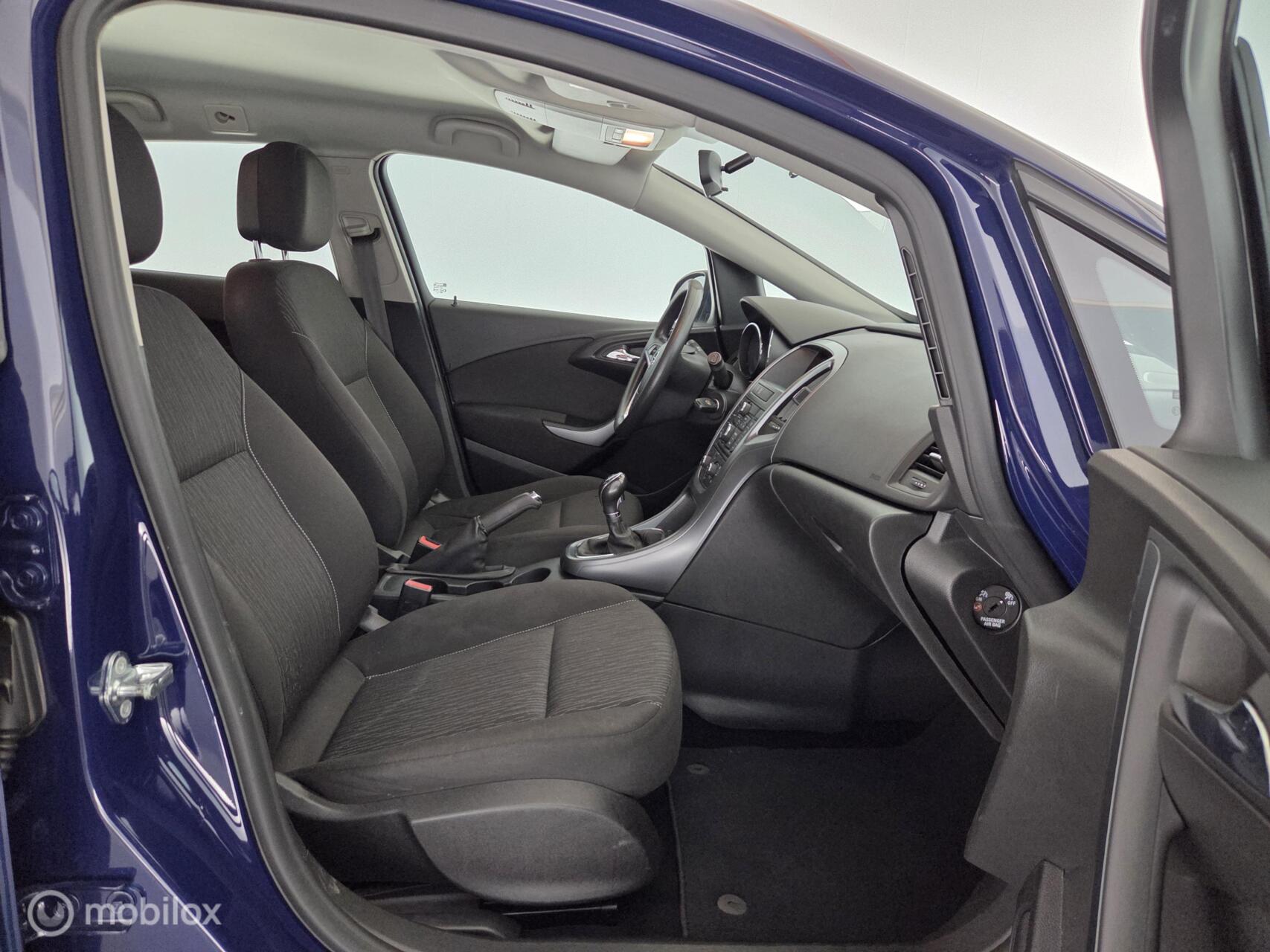 Foto van Opel Astra Sports Tourer