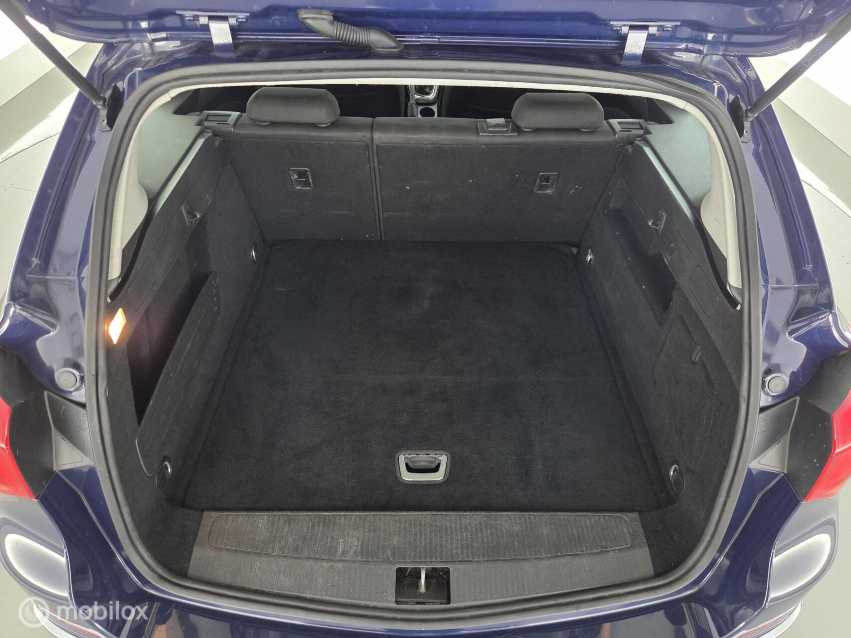 Foto van Opel Astra Sports Tourer