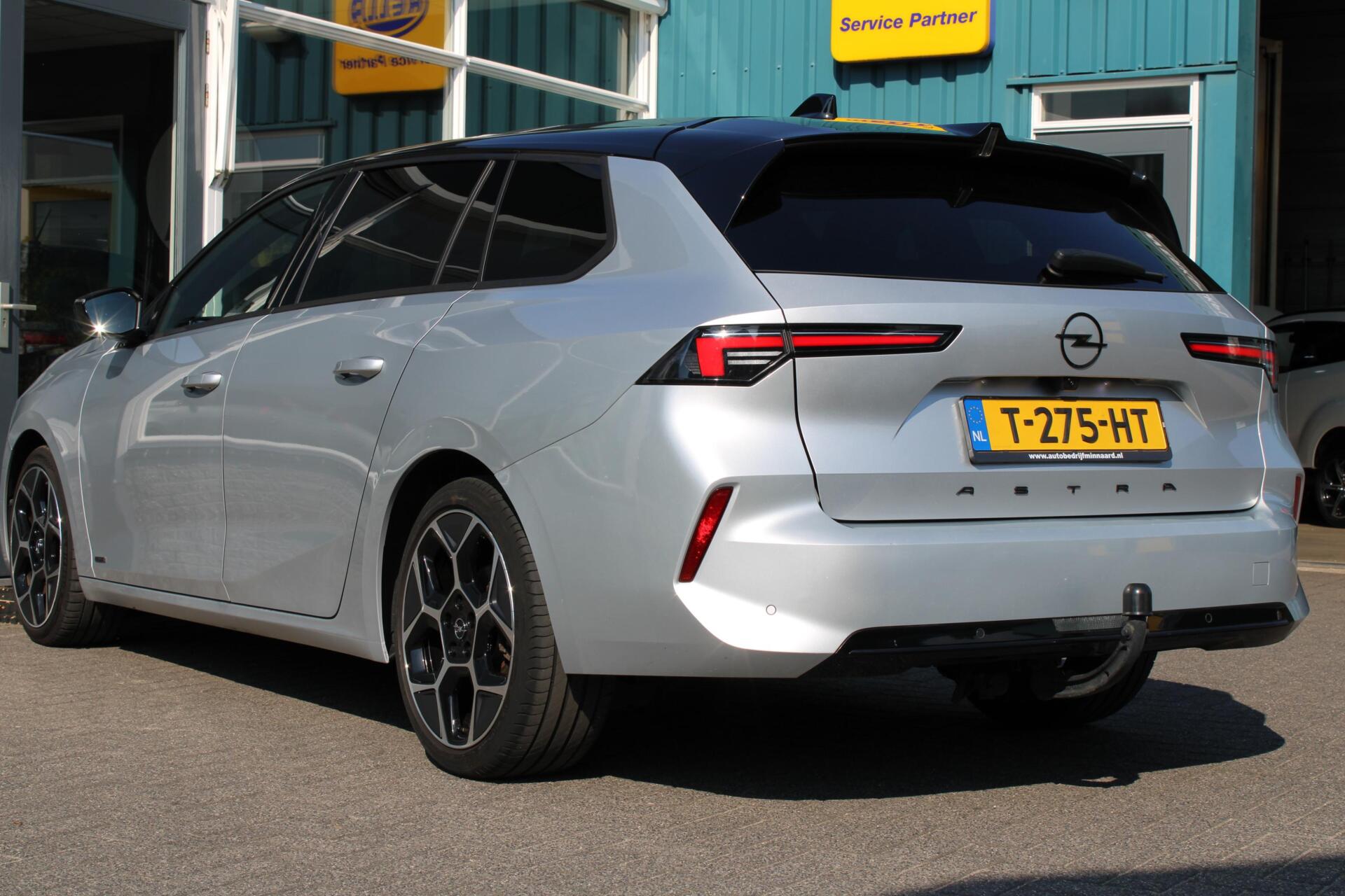 Foto van Opel Astra Sports Tourer