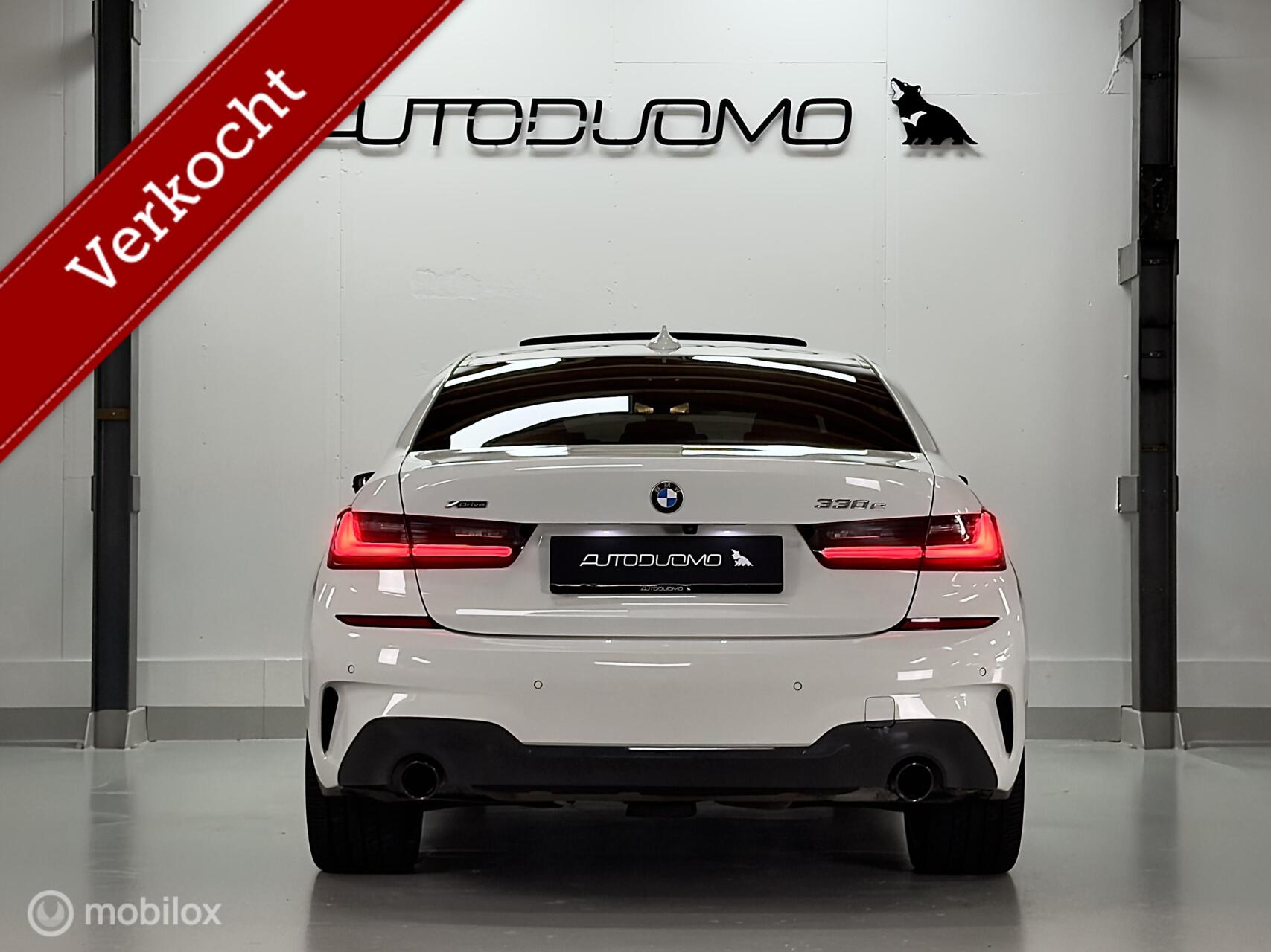 Foto van BMW 330e xDrive