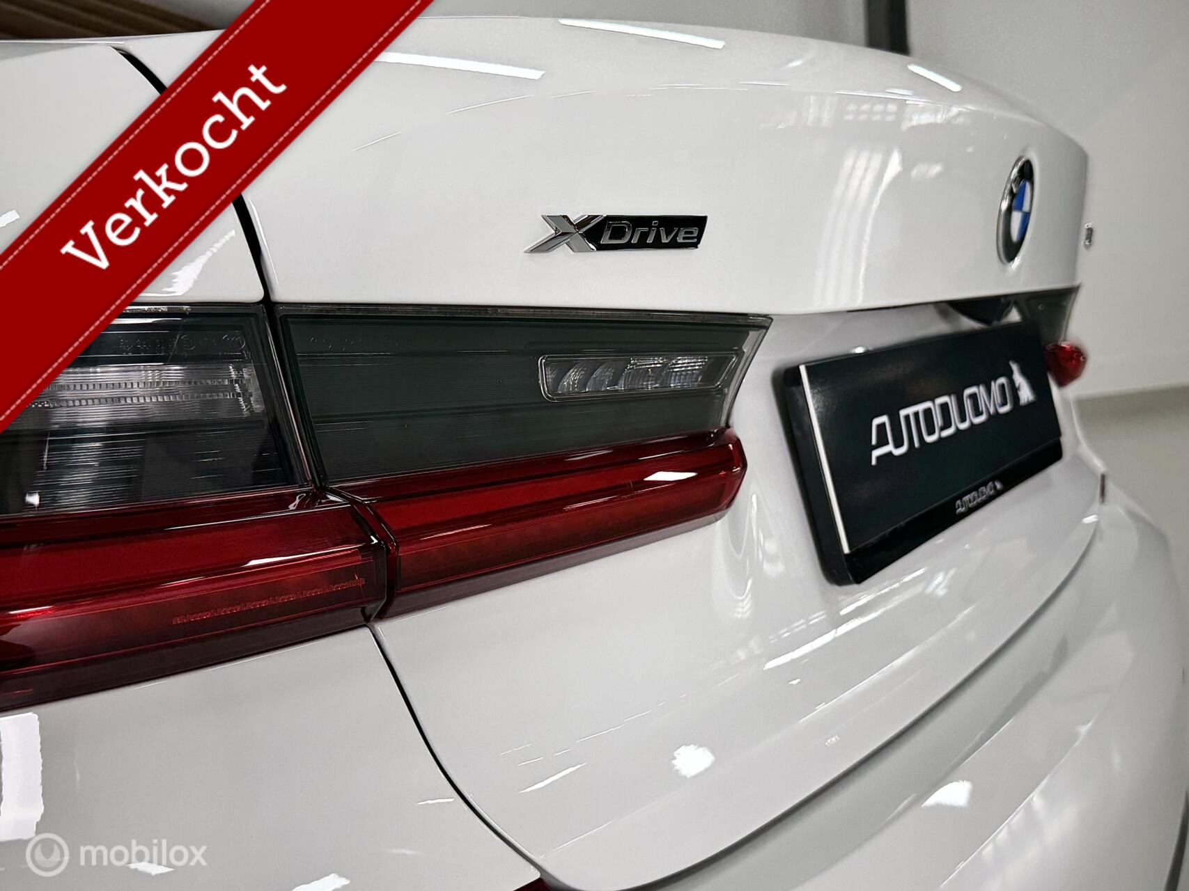 Foto van BMW 330e xDrive