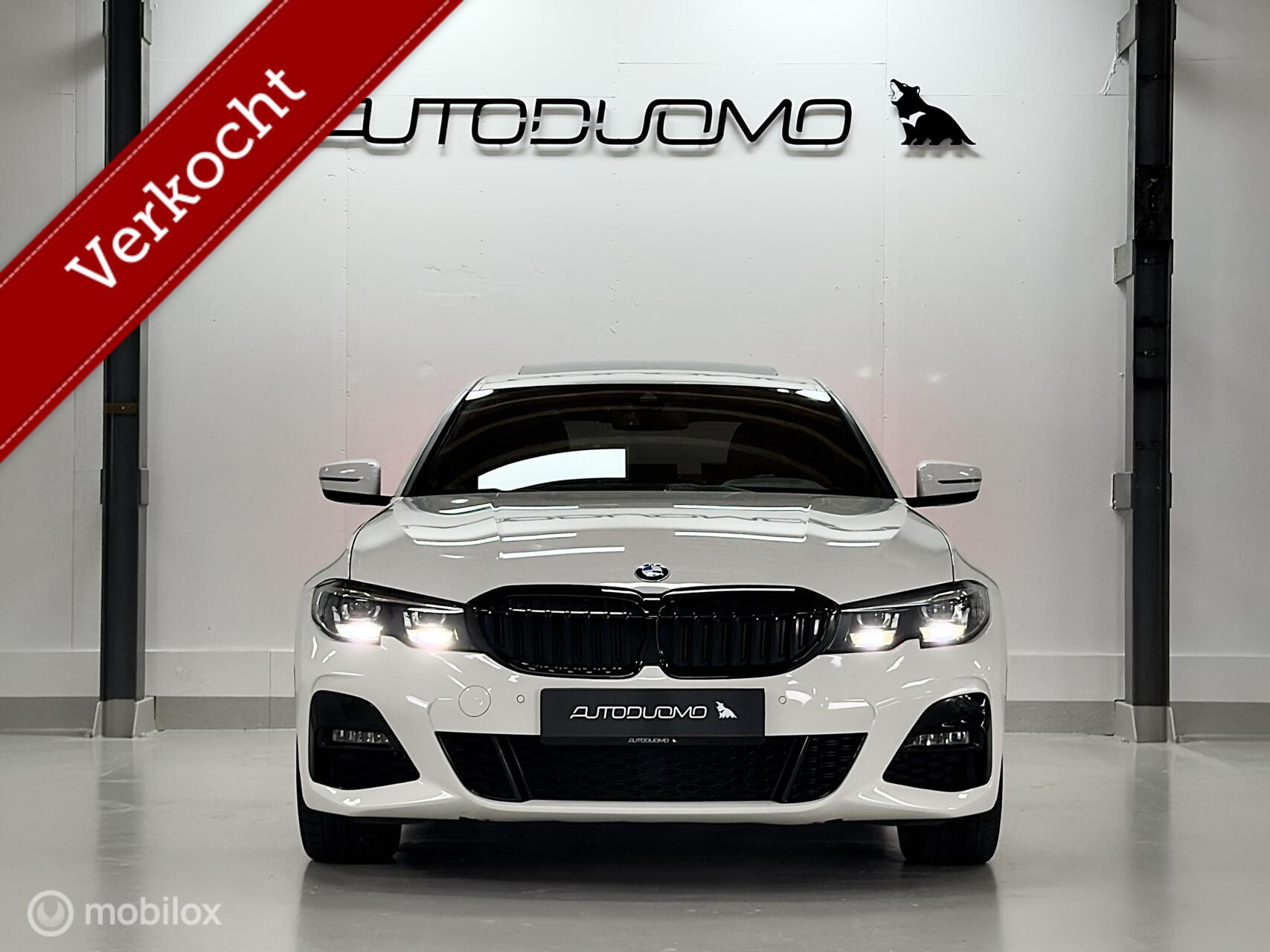 Foto van BMW 330e xDrive